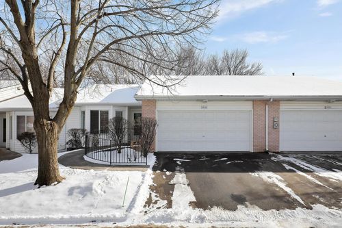 14036 Essex Court, Apple Valley, MN, 55124 | Card Image