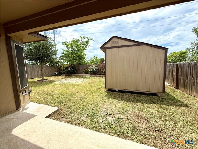 213 Summerside Ave, House other with 3 bedrooms, 2 bathrooms and null parking in Lockhart TX | Image 7
