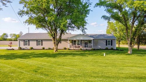20126 Northwest Pkwy, Marysville, OH, 43040-9161 | Card Image