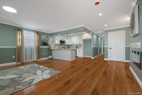 143-61 230th St, Laurelton, NY, 11413-3623 | Card Image