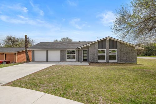 2927 Norwood Hill Rd, Austin, TX, 78723-4718 | Card Image