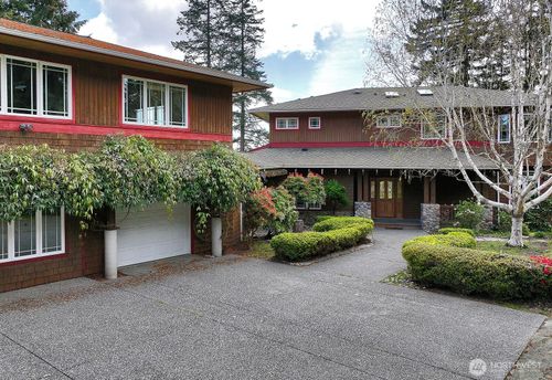 1864 Scenic Ave, Freeland, WA, 98249-9206 | Card Image