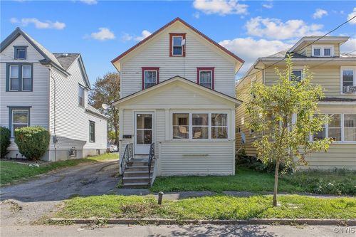 127 Wiman Ave, Syracuse, NY, 13205-1730 | Card Image
