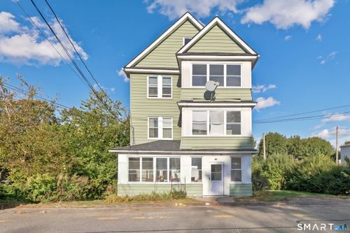 22 Harriet Ave, Waterbury, CT, 06708-3704 | Card Image