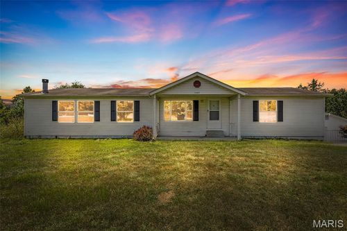 1900 Erin Dr, Festus, MO, 63028-4300 | Card Image