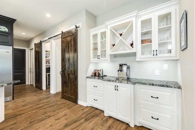 337 Thousand Oaks Dr, House other with 4 bedrooms, 3 bathrooms and 3 parking in Angleton TX | Image 40