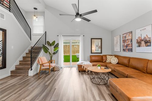 5405 Meadow Crest, Austin, TX, 78744 | Card Image