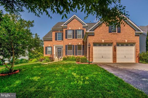 6626 Oakton Avenue, HAYMARKET, VA, 20169 | Card Image