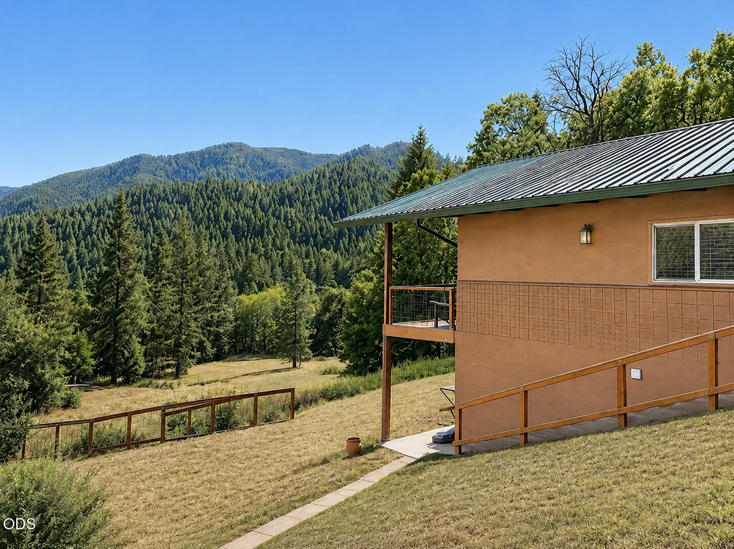Residential in Rogue River 3