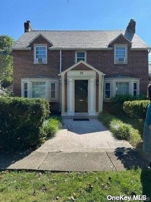 59 Radnor Rd, Great Neck, NY, 11023-1450 | Card Image