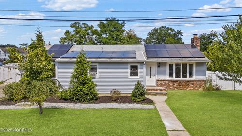 3 Park Pl, Helmetta, NJ, 08828-1226 | Card Image