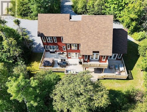 6 Poplar Place, Humber Valley Resort, NL, A2H0E1 | Card Image