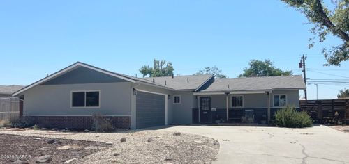 3661 Los Padres Rd, Santa Maria, CA, 93455-2920 | Card Image