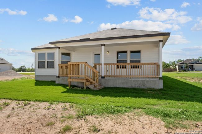 116 Cheyenne Dr, House other with 3 bedrooms, 2 bathrooms and null parking in Floresville TX | Image 33