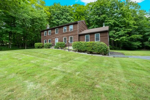 30 Park Rd, Oxford, CT, 06478-1955 | Card Image