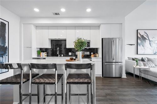 1009-1777 Peachtree St Ne, Atlanta, GA, 30309-2386 | Card Image