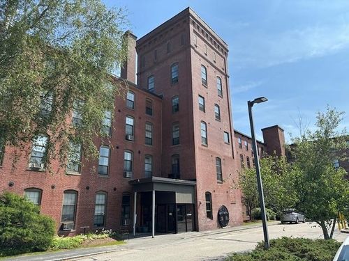 apt-110-156 Front St, Exeter, NH, 03833-2336 | Card Image