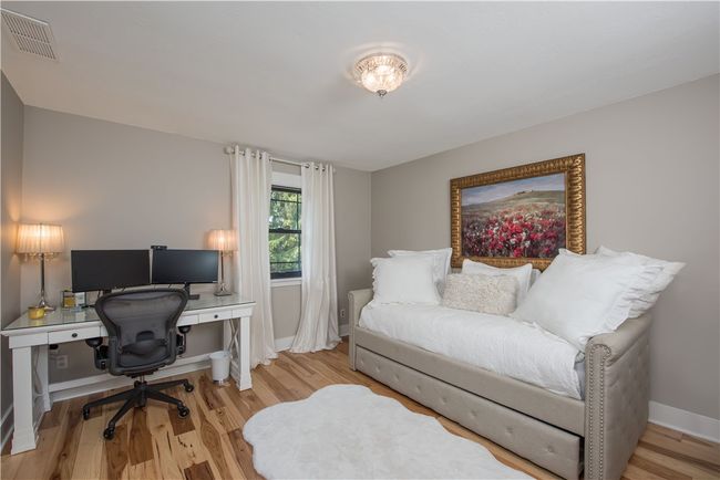 Bedroom #3 | Image 30