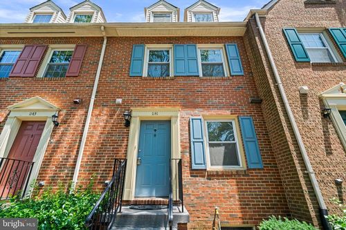 1141 N Vernon St, ARLINGTON, VA, 22201-4770 | Card Image