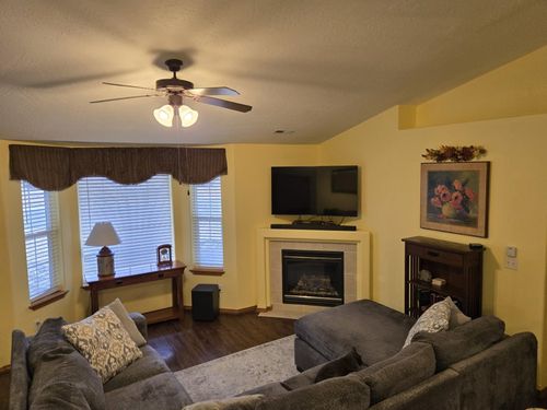 807 Justin Ave, Medical Lake, WA, 99022-8878 | Card Image