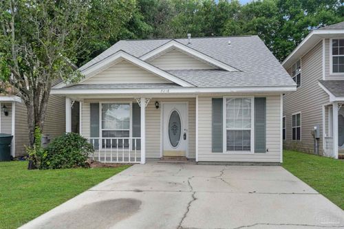 3216 Two Sisters Way, Pensacola, FL, 32505 | Card Image