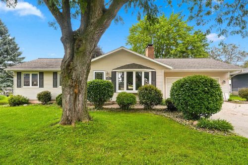 103 Rebecca Rd, Hudson, IA, 50643-9786 | Card Image