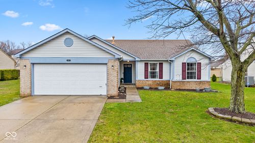 202 Pineview Dr, Mooresville, IN, 46158-2769 | Card Image