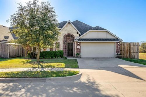 803 Lakeview Drive, Alvarado, TX, 76009 | Card Image