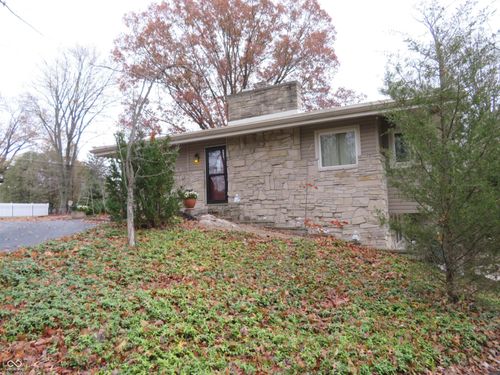 431 Vestal Rd, Plainfield, IN, 46168-1202 | Card Image