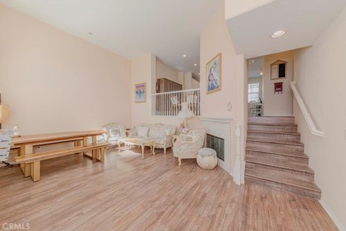 107-1133 Maag Pl, Fullerton, CA, 92833-5760 | Card Image