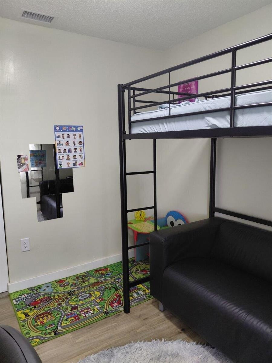 Residential Lease in Miami 3