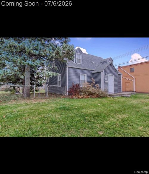 11610 Cardwell St, Livonia, MI, 48150-2358 | Card Image