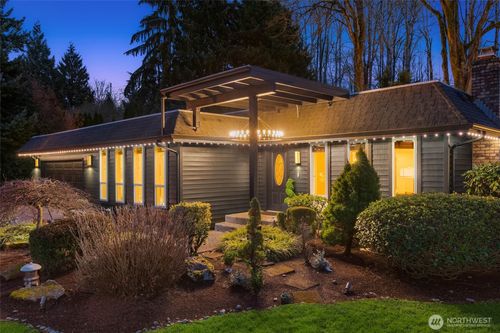 20 Cascade Ky, Bellevue, WA, 98006-1002 | Card Image