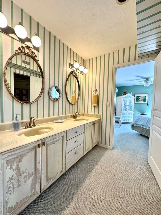 660 1 St St, House other with 3 bedrooms, 4 bathrooms and null parking in CEDAR KEY FL | Image 23