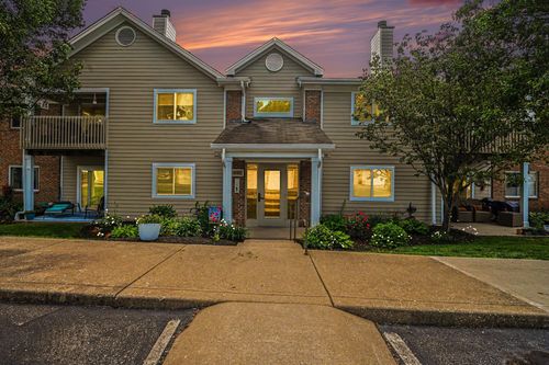 205-490 Lakeview Dr, Wilder, KY, 41071-5336 | Card Image