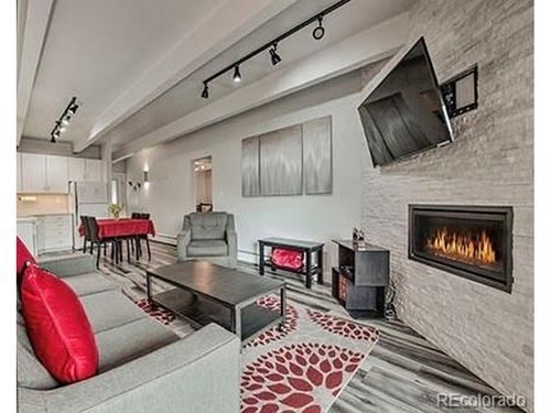 1-211-200 Granite St, FRISCO, CO, 80443-5926 | Card Image