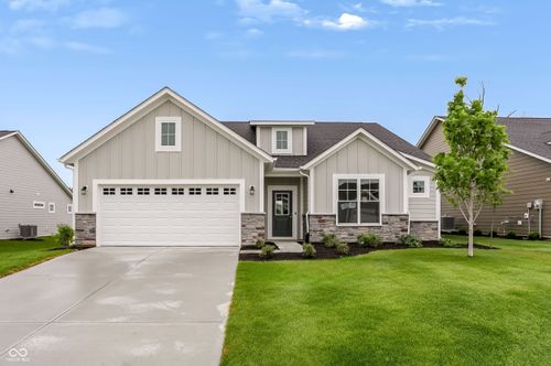 7215 Rose Hill Ave, Brownsburg, IN, 46112-2945 | Card Image