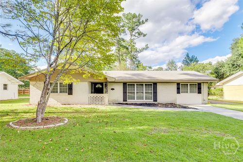 122 Westwood Dr, Rincon, GA, 31326-5024 | Card Image