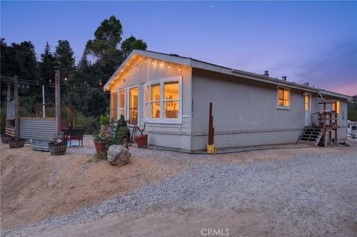 19021 Cypress St, Banning, CA, 92220-9800 | Card Image