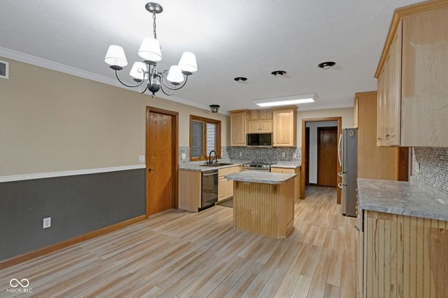 9618 Cedar Cove Ln, Condo with 3 bedrooms, 3 bathrooms and null parking in Indianapolis IN | Image 21