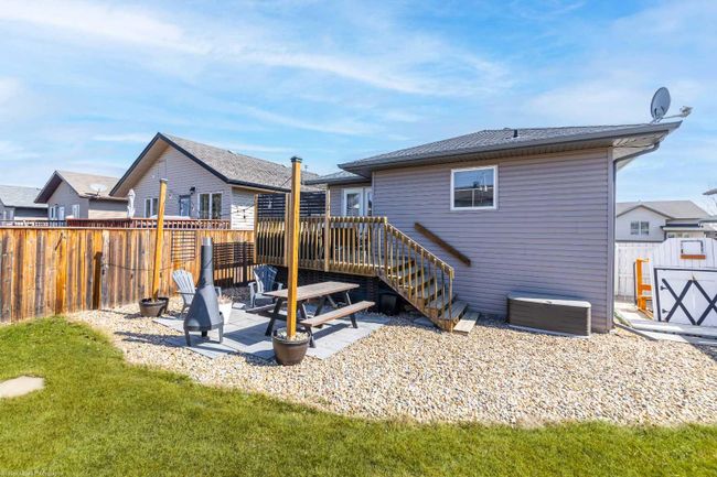 2012 46 Avenue, Home with 4 bedrooms, 2 bathrooms and 2 parking in Lloydminster SK | Image 29