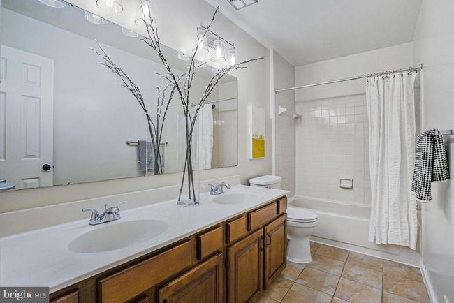 5260 Glen Meadow Rd, House other with 5 bedrooms, 4 bathrooms and null parking in CENTREVILLE VA | Image 30