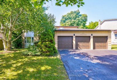 150 Cambridge Cres, House other with 4 bedrooms, 6 bathrooms and 9 parking in Richmond Hill ON | Image 1