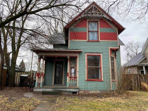 418 E South St, South Bend, IN, 46601-2416 | Card Image