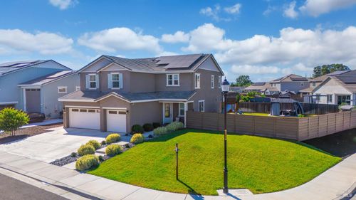 1430 Roosevelt St, Dixon, CA, 95620-4907 | Card Image