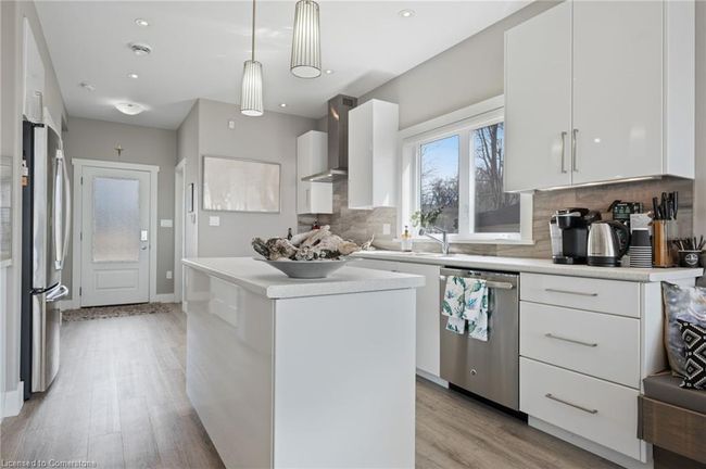 60 Lakeside Dr, House other with 3 bedrooms, 2 bathrooms and 4 parking in Nanticoke ON | Image 8