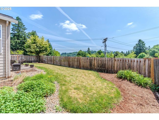 308 Sw 38 Th Loop, House other with 4 bedrooms, 3 bathrooms and 3 parking in Gresham OR | Image 46