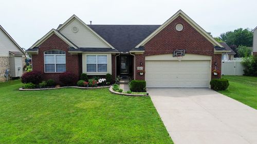 38619 Watson Cir, Westland, MI, 48186-5615 | Card Image