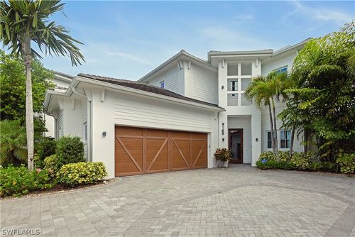 9169 Mercato Way, NAPLES, FL, 34108-2522 | Card Image
