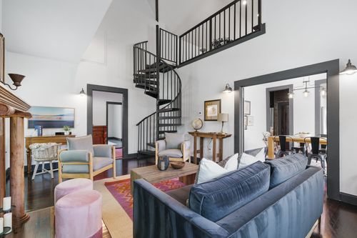 1204 E 13th St, Georgetown, TX, 78626-7107 | Card Image